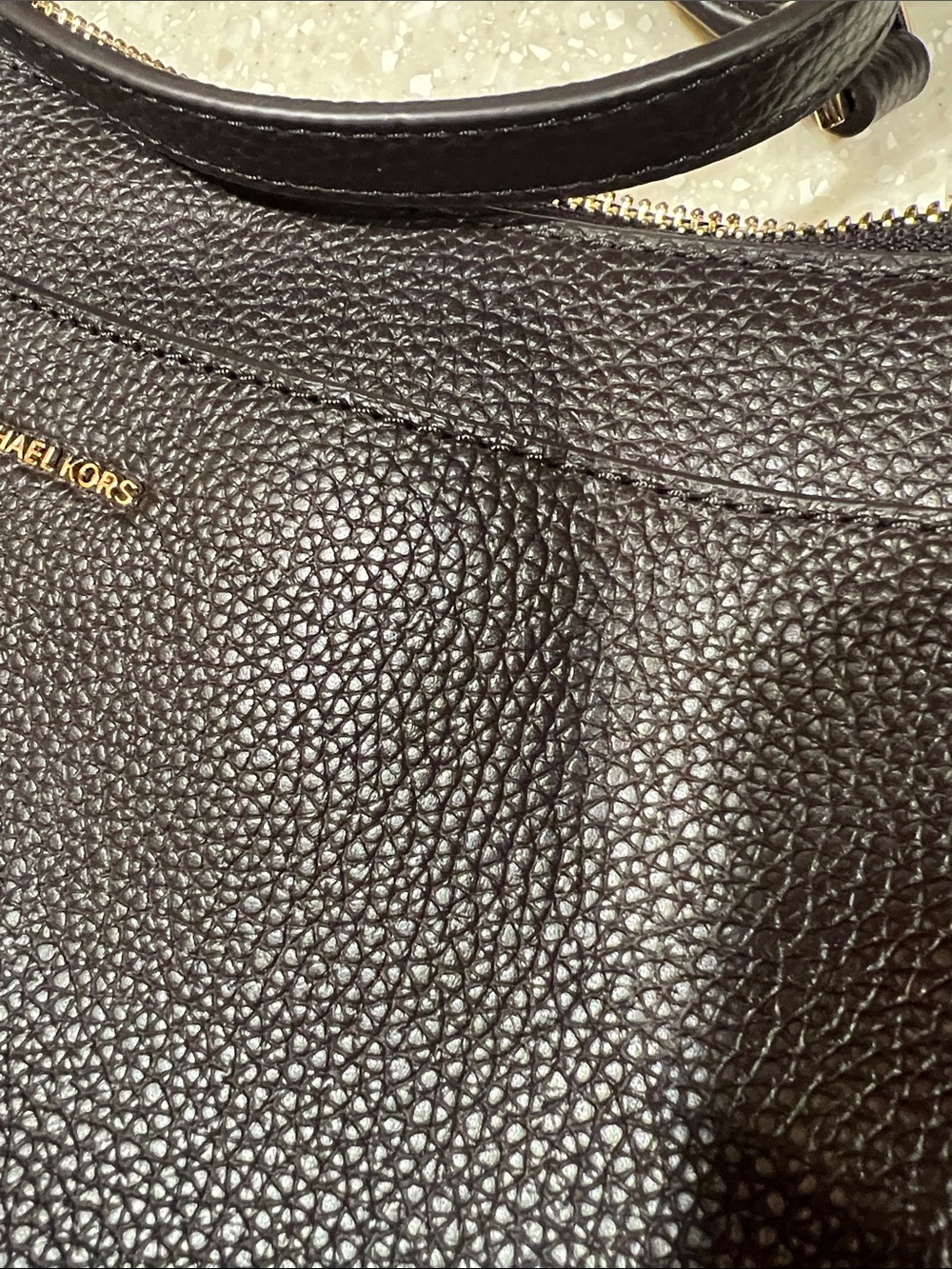 Michael Kors Pebbled Leather Crossbody in Brown with Gold Hardware Jet Set - Picture 8 of 9